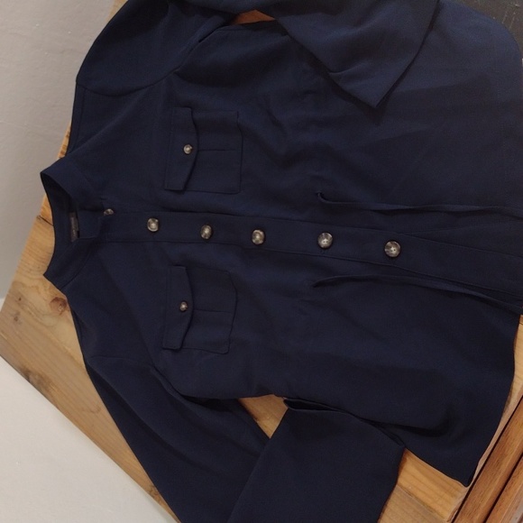 J Jill Wearever Collection Button Front Cinched Waist Blouse Roll Tab Sleeves M - Picture 8 of 13